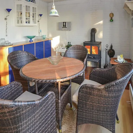 Two-bedroom Holiday In Tatil Evi