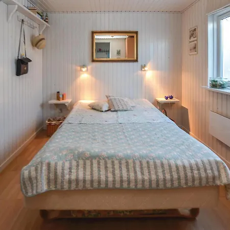 Holiday home Two-bedroom Holiday In Grasten