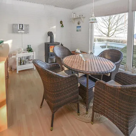 Two-bedroom Holiday In * Grasten